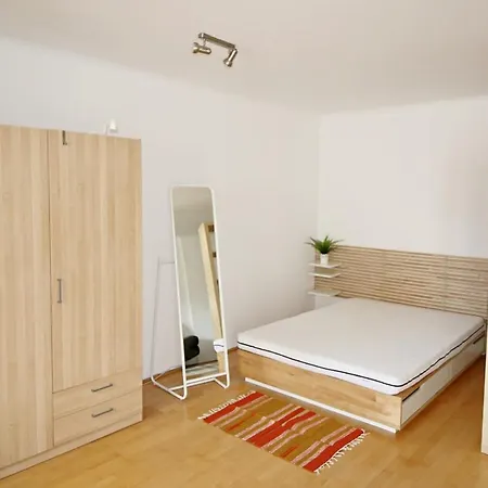 Apartment Marton Estate 2 People Airco Free Parking Budapest