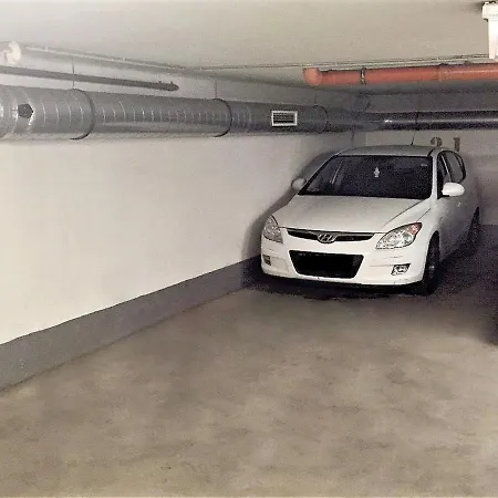 Marton Estate 2 People Airco Free Parking Budapest