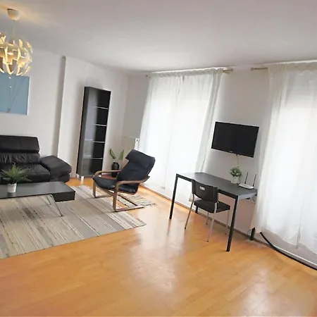 Apartment Marton Estate 2 People Airco Free Parking